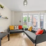 Meadows Cozy & Comfy 5br House By Altoluxo Short Lets & Serviced With Free Wifi & Parking 布里斯托