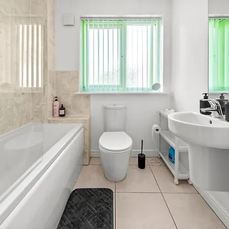 Meadows Cozy & Comfy 5br House By Altoluxo Short Lets & Serviced With Free Wifi & Parking Lejlighed Bristol