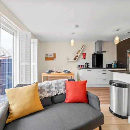 Lejlighed Meadows Cozy & Comfy 5br House By Altoluxo Short Lets & Serviced With Free Wifi & Parking Bristol