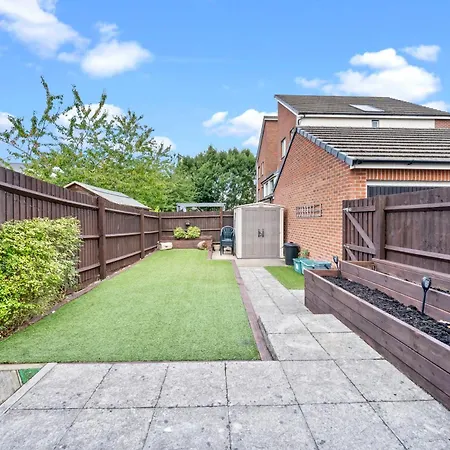 Daire Meadows Cozy & Comfy 5br House By Altoluxo Short Lets & Serviced With Free Wifi & Parking Bristol